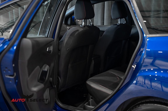 Ford Focus 15 of 30