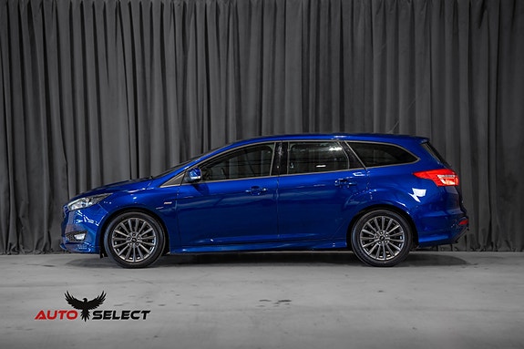 Ford Focus 8 of 30