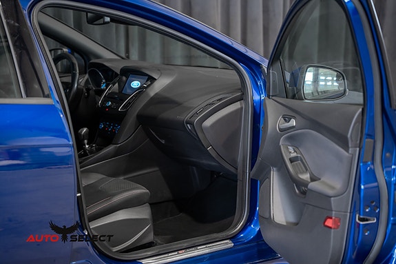 Ford Focus 17 of 30