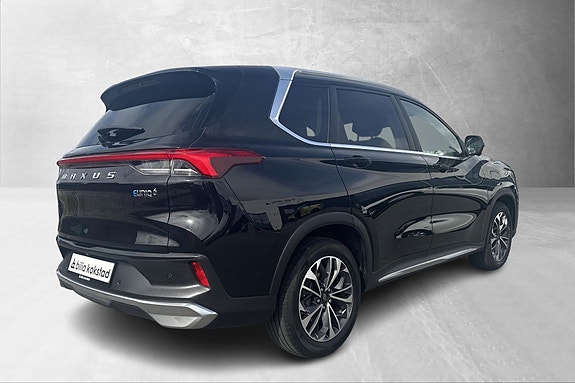Maxus Euniq 6 4 of 18