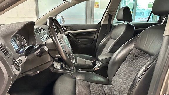 Skoda Octavia 12 of 19