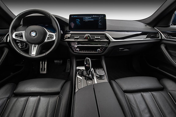 BMW 530e 21 of 30