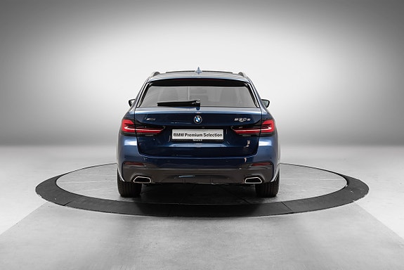 BMW 530e 4 of 30