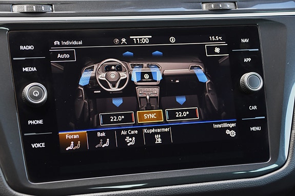 Volkswagen Tiguan 22 of 30