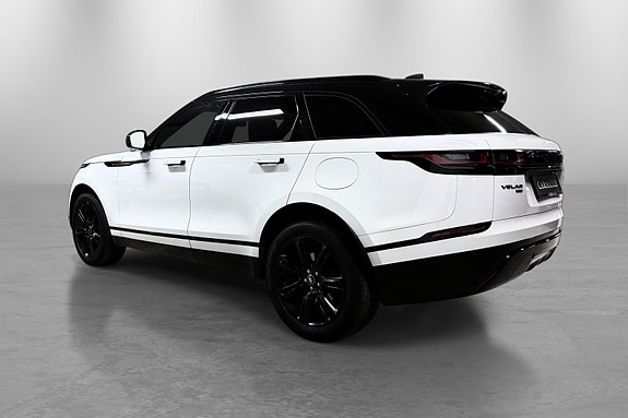 Land Rover Range Rover Velar 8 of 30