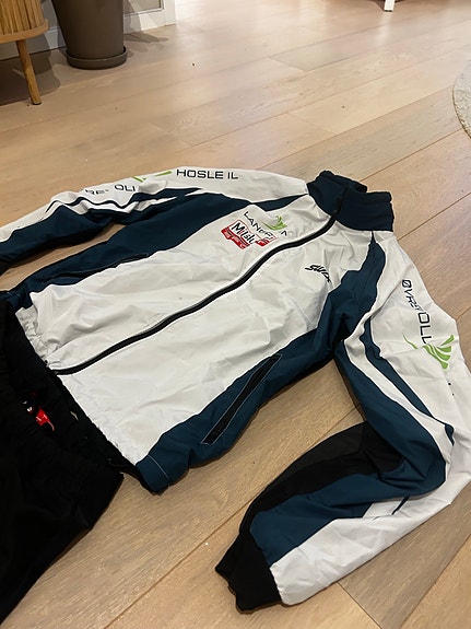 Product image 4 of 8
