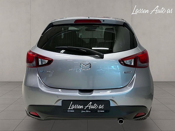 Mazda 2 4 of 26