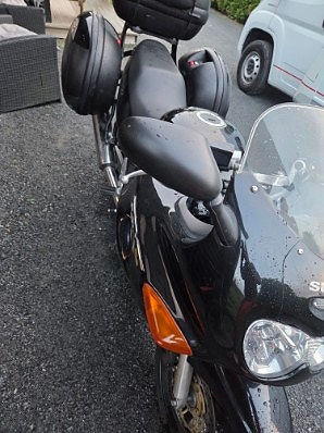 Suzuki GSX 750 F 5 of 6