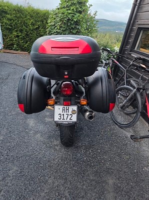 Suzuki GSX 750 F 3 of 6
