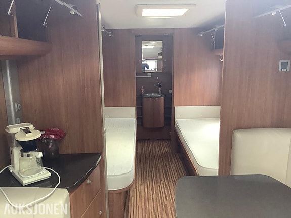 Adria 613 10 of 19