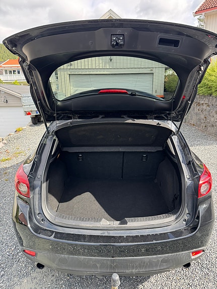 Mazda 3 7 of 16