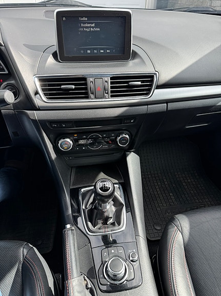 Mazda 3 12 of 16