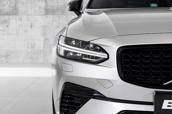 Volvo V90 7 of 30