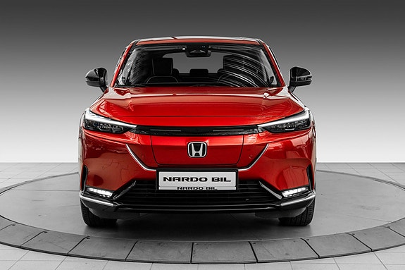 Honda e:Ny1 3 of 24