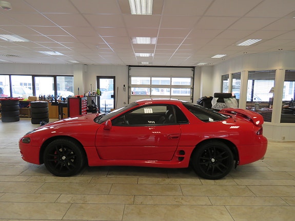 Mitsubishi 3000 GT 2 of 21