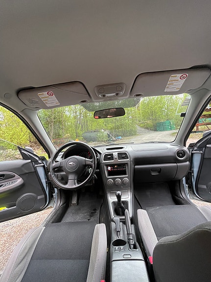 Subaru Impreza 13 of 17