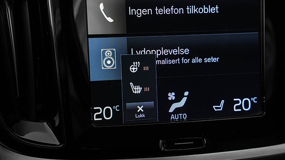 Volvo V60 Cross Country 24 of 30