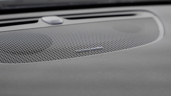 Volvo V60 Cross Country 16 of 30