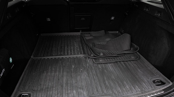 Volvo V60 Cross Country 27 of 30