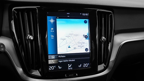 Volvo V60 Cross Country 19 of 30