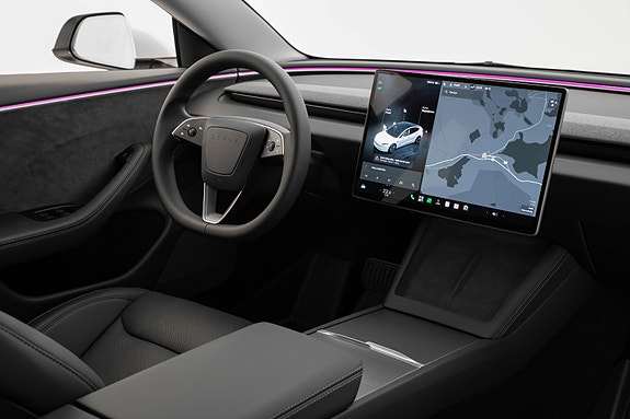 Tesla Model 3 13 of 30