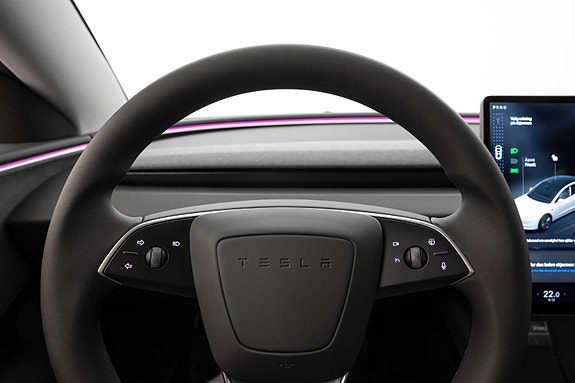 Tesla Model 3 15 of 30