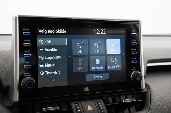 Toyota RAV4 26 of 30