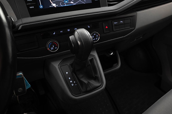 Volkswagen Transporter 16 of 28