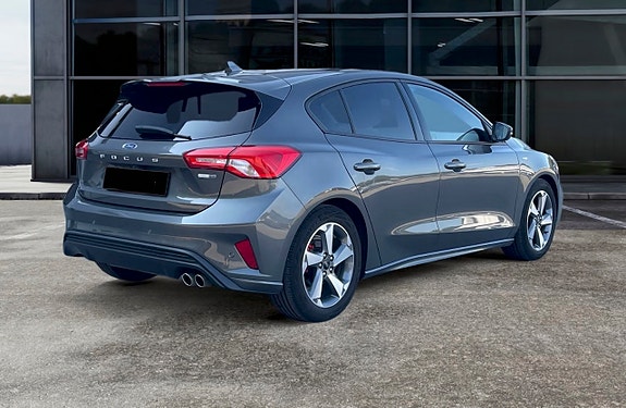 Ford Focus 7 of 30