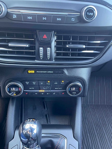 Ford Focus 19 of 30