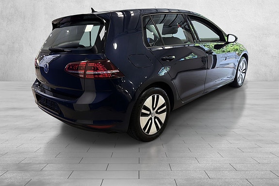 Volkswagen e-Golf VII 5 of 20