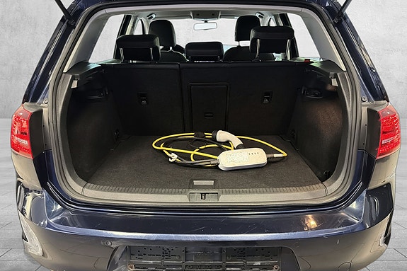 Volkswagen e-Golf VII 20 of 20