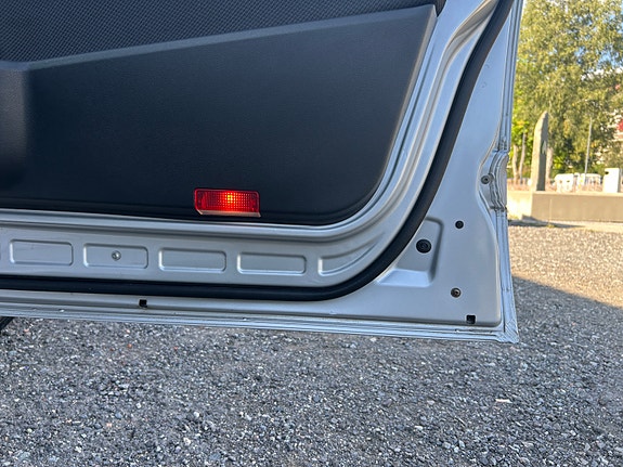 Mercedes-Benz B200 d 22 of 26