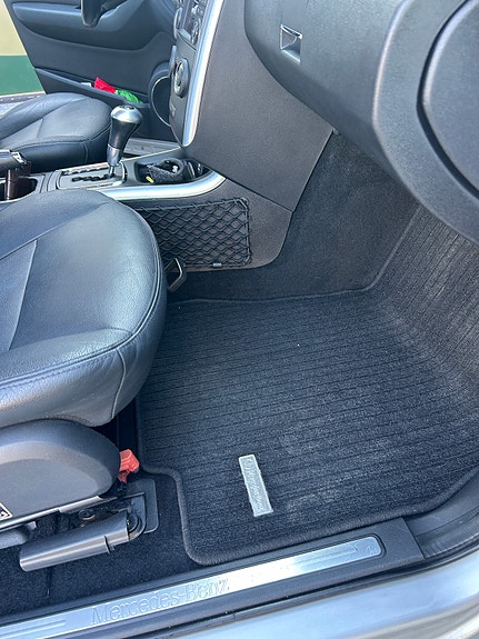 Mercedes-Benz B200 d 19 of 26