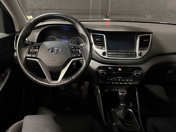 Hyundai Tucson 9 of 22
