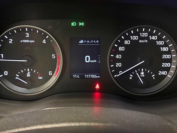 Hyundai Tucson 13 of 22