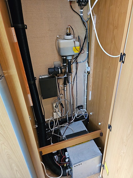 KABE Royal 780GLE 23 of 23