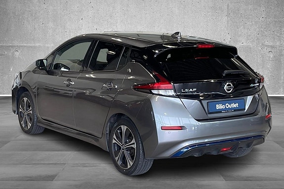 Nissan Leaf 4 of 23