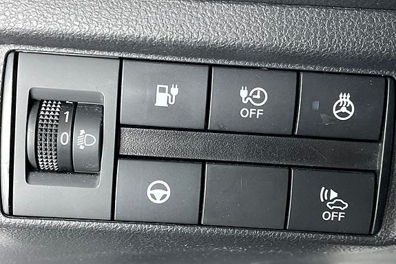Nissan Leaf 18 of 23