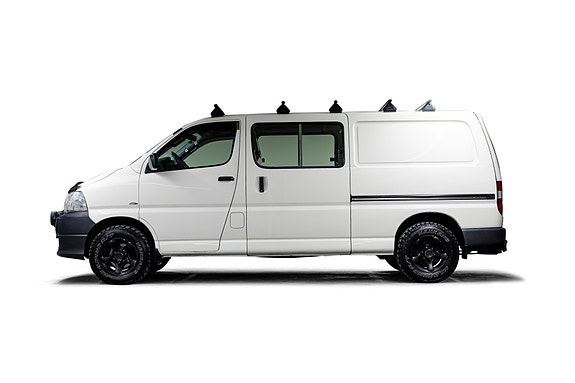 Toyota HiAce 6 of 25