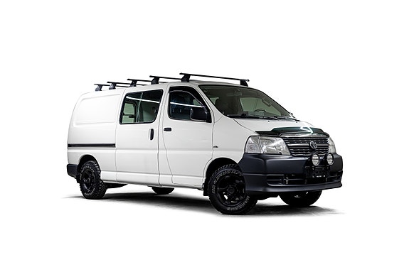 Toyota HiAce 10 of 25