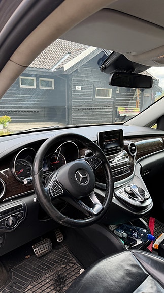 Mercedes-Benz Marco Polo 13 of 16
