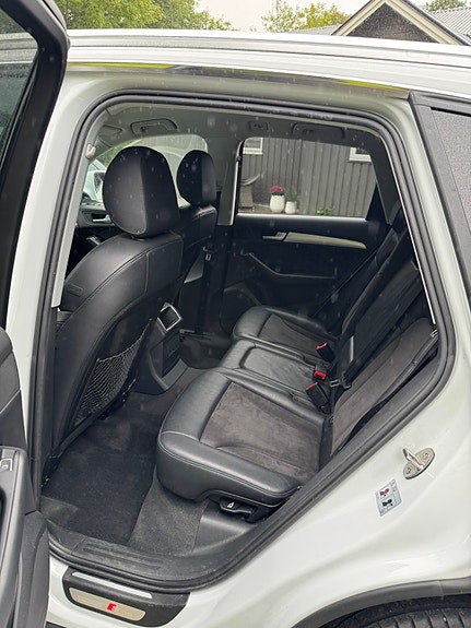 Audi Q5 9 of 12