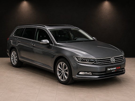 Volkswagen Passat 5 of 29