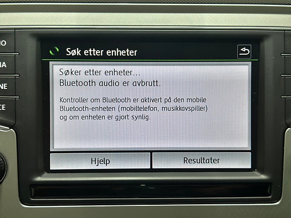 Volkswagen Passat 28 of 29