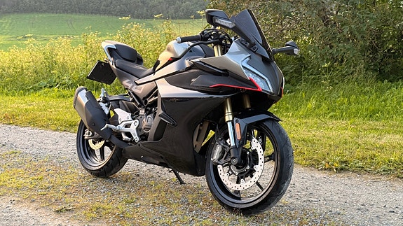 CFMOTO 450SR A2/Brembo/Bluetooth/LED/Nylig service/Finans ordn 10 of 16