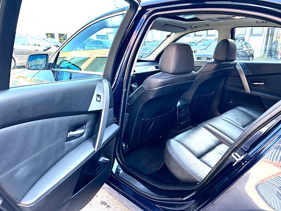 BMW 525d 15 of 30