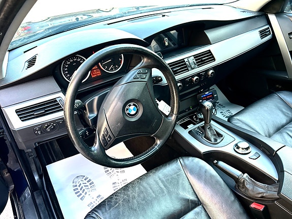 BMW 525d 10 of 30