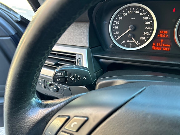 BMW 525d 26 of 30
