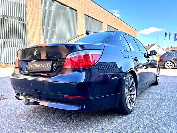 BMW 525d 4 of 30